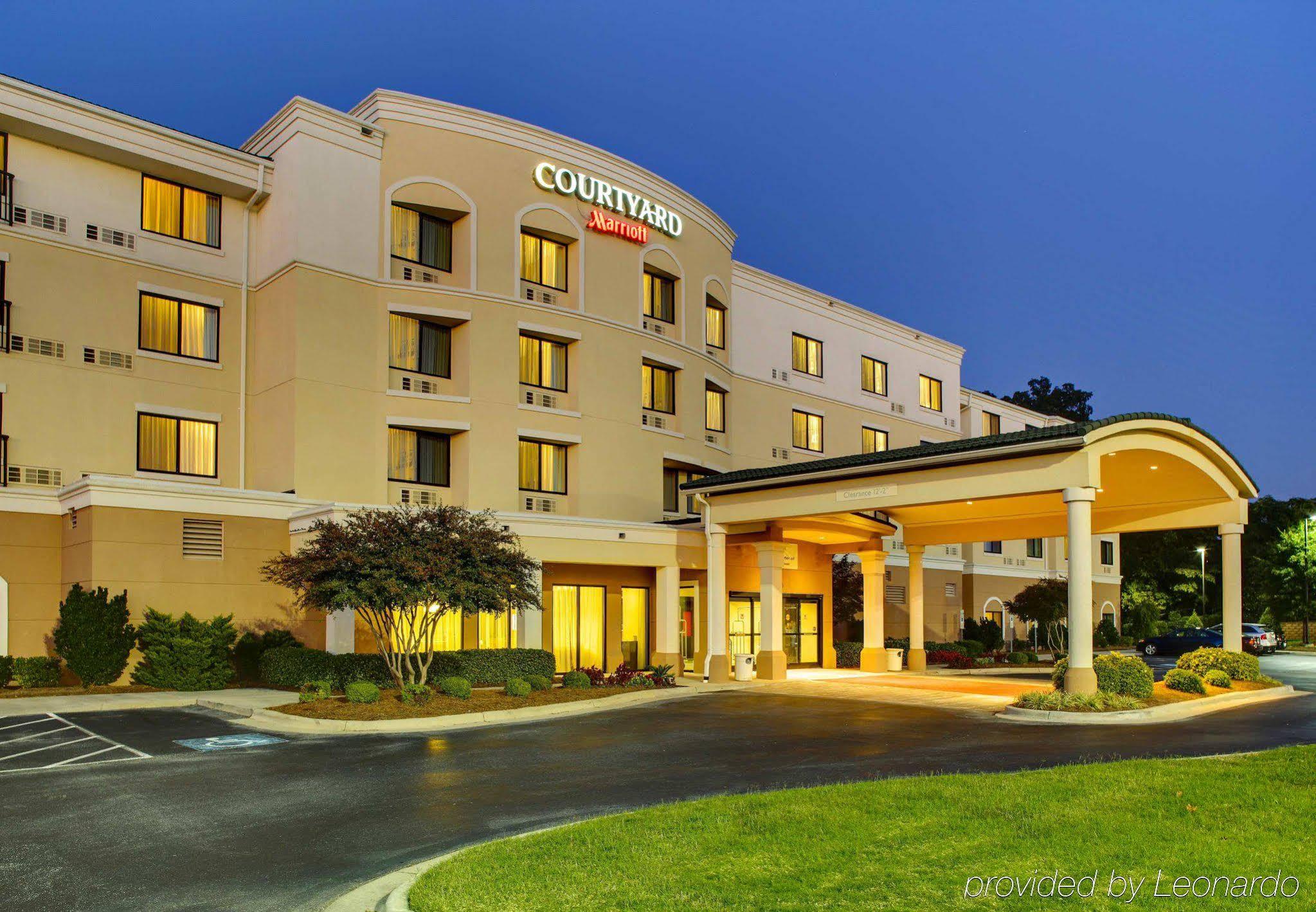 מלון Courtyard Highpoint מראה חיצוני תמונה