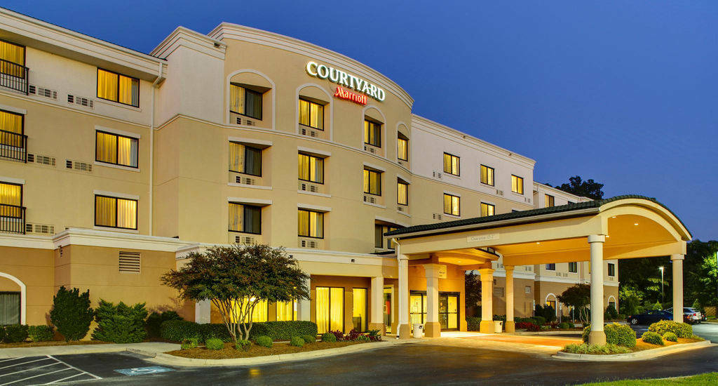 מלון Courtyard Highpoint מראה חיצוני תמונה